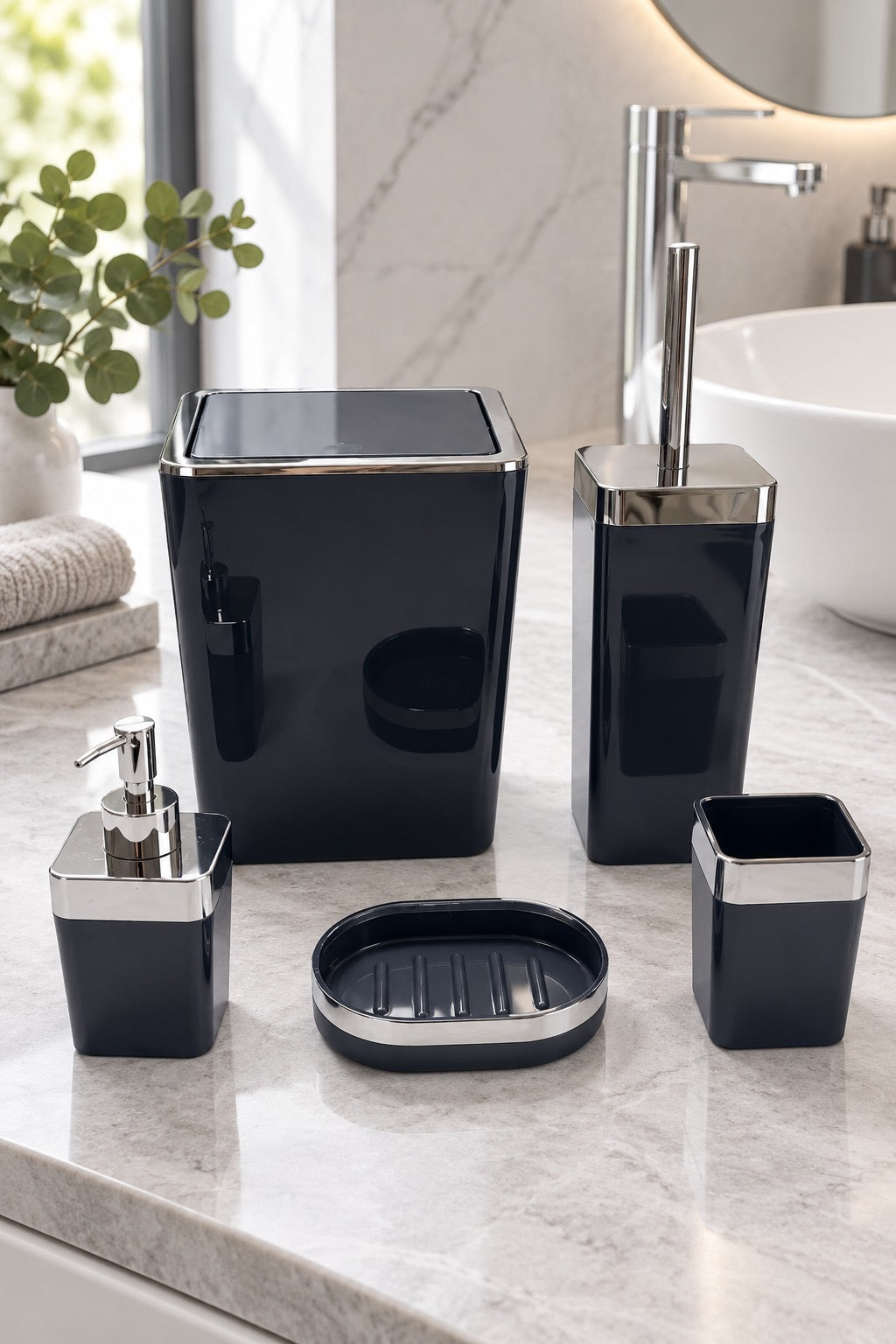 5'li Akrilik Banyo Seti Siyah-Gümüş