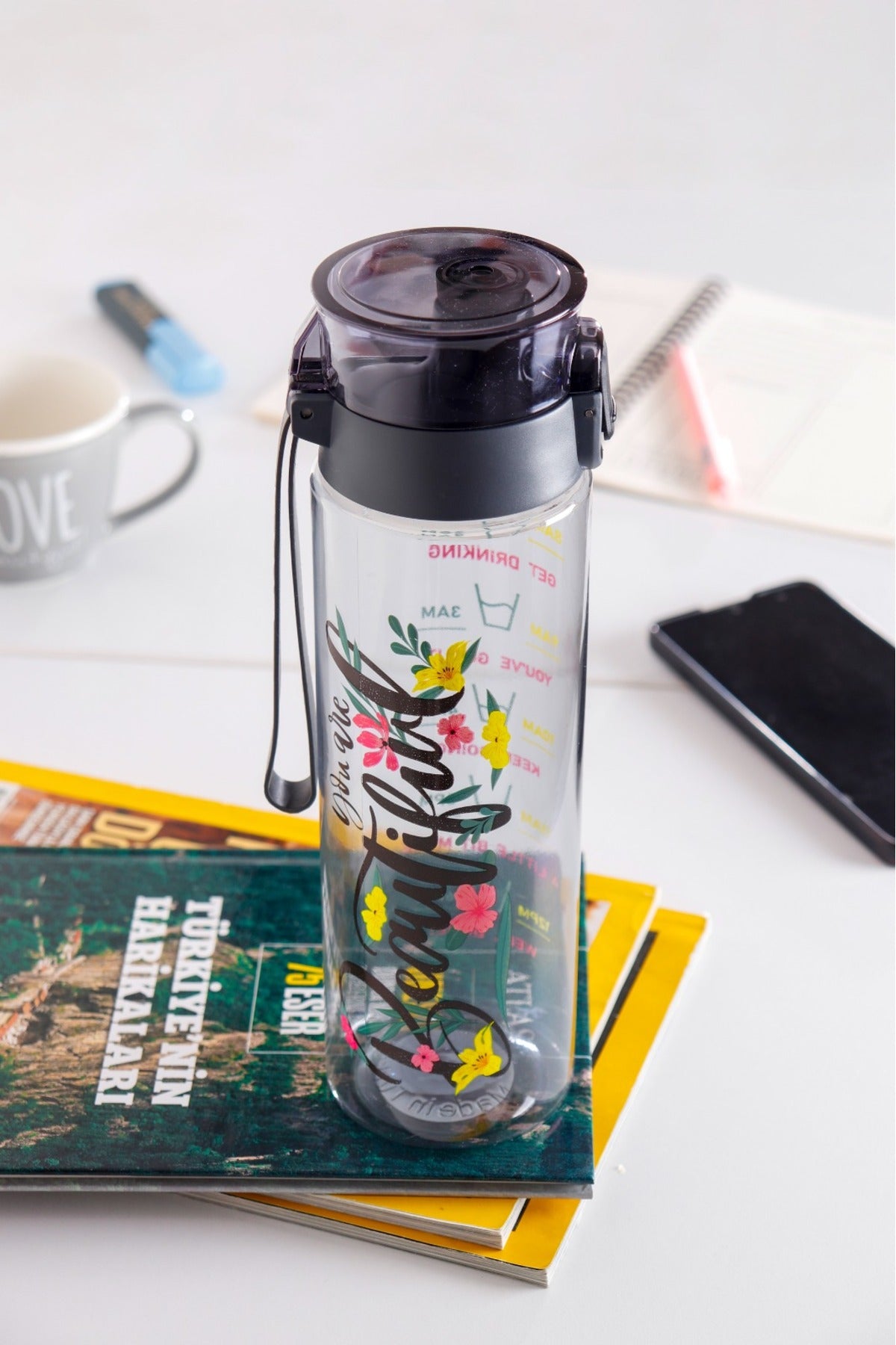 1 Adet Desenli Su Matarası 800 Ml
