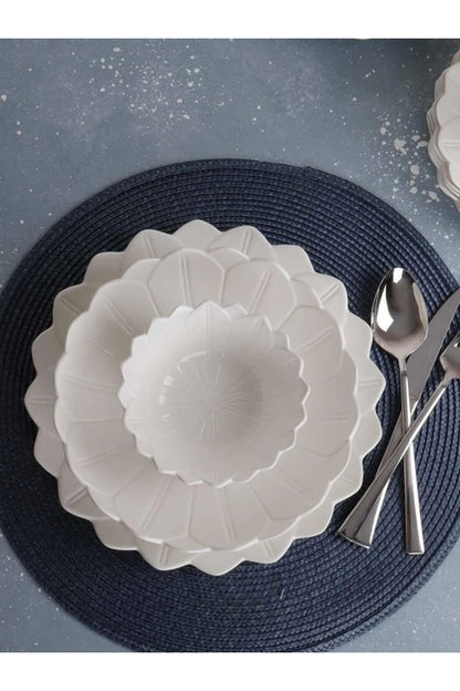 Daisy 24 Parça Bone China Porselen Yemek Takımı