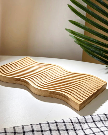 Gökkuşağı Dalgalı Model Bambu Peynir Tabağı Sunumluk
