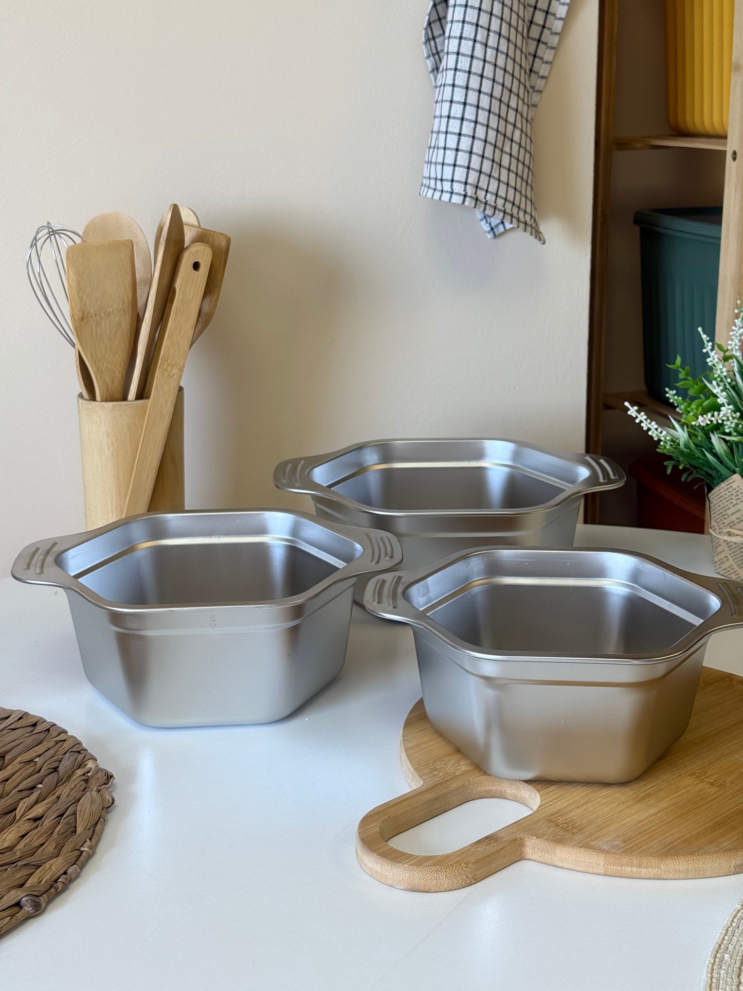 Garden Altıgen 3 Boy Karaştırma Kase Sunumluk Gümüş 24 cm, 20 cm, Gümüş KOD:9871–72-73